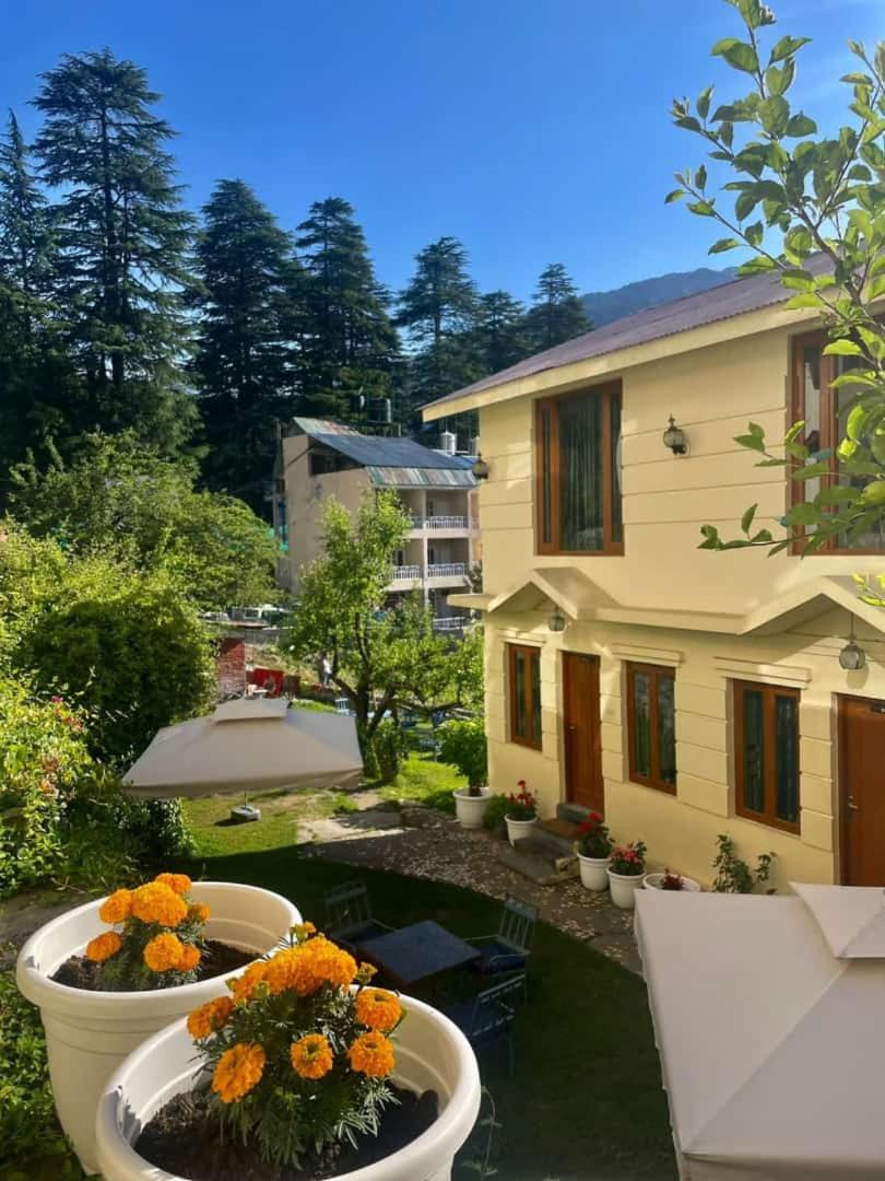 Sparsh Resort, A Boutique Stay - Just 2Kms Uphill From Mall Road, Near Old Manali Exterior photo