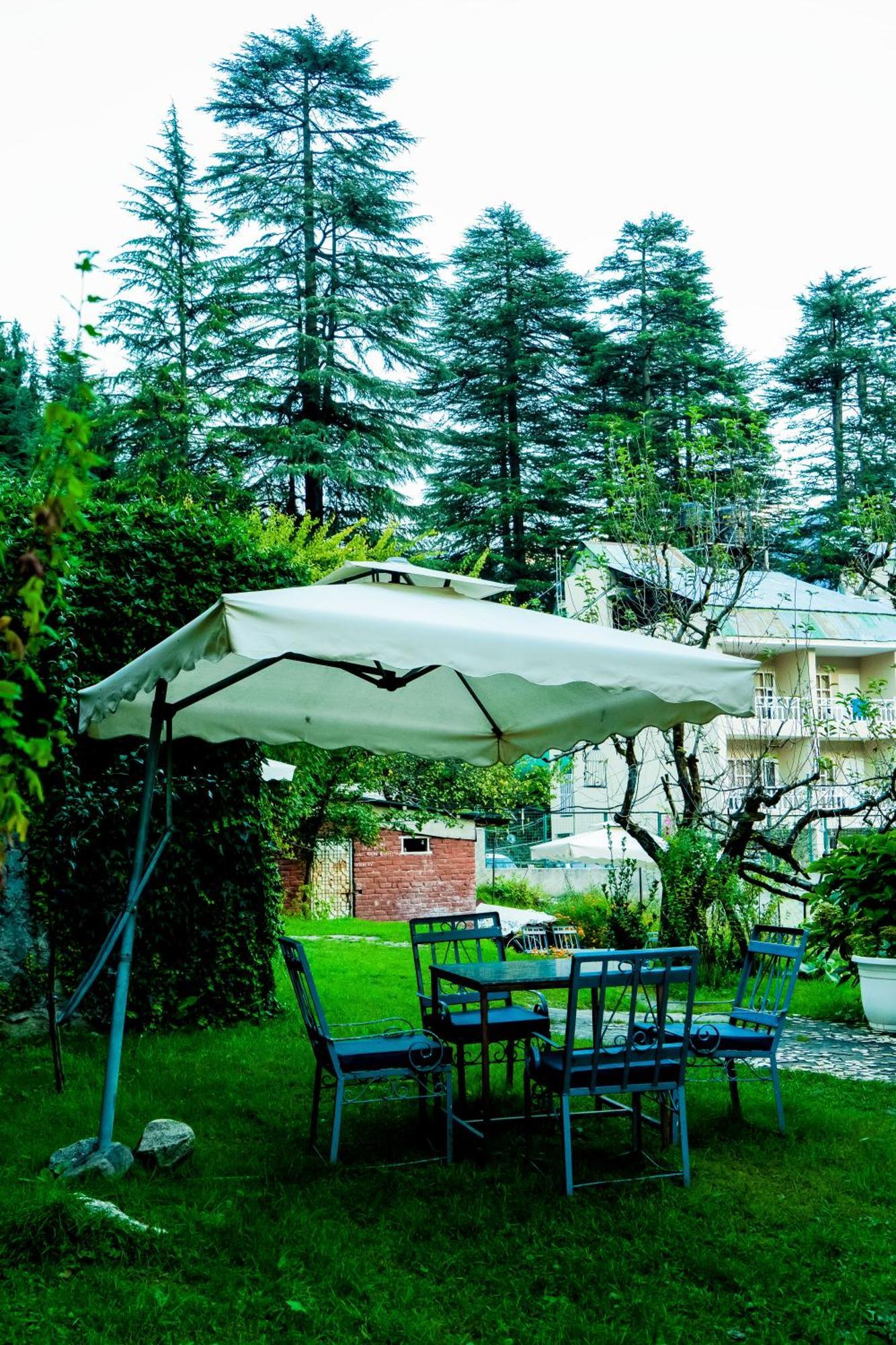 Sparsh Resort, A Boutique Stay - Just 2Kms Uphill From Mall Road, Near Old Manali Exterior photo