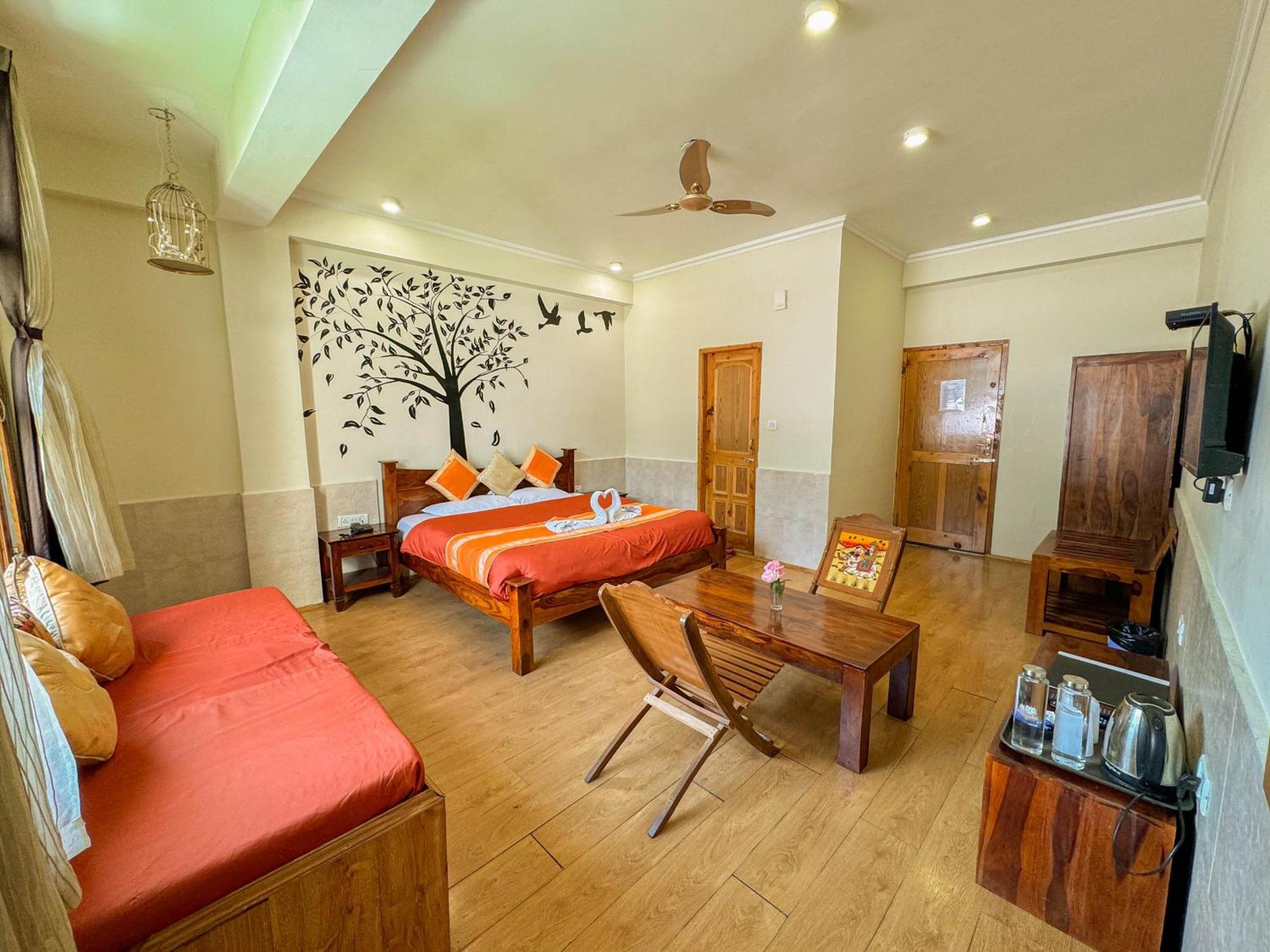 Sparsh Resort, A Boutique Stay - Just 2Kms Uphill From Mall Road, Near Old Manali Exterior photo
