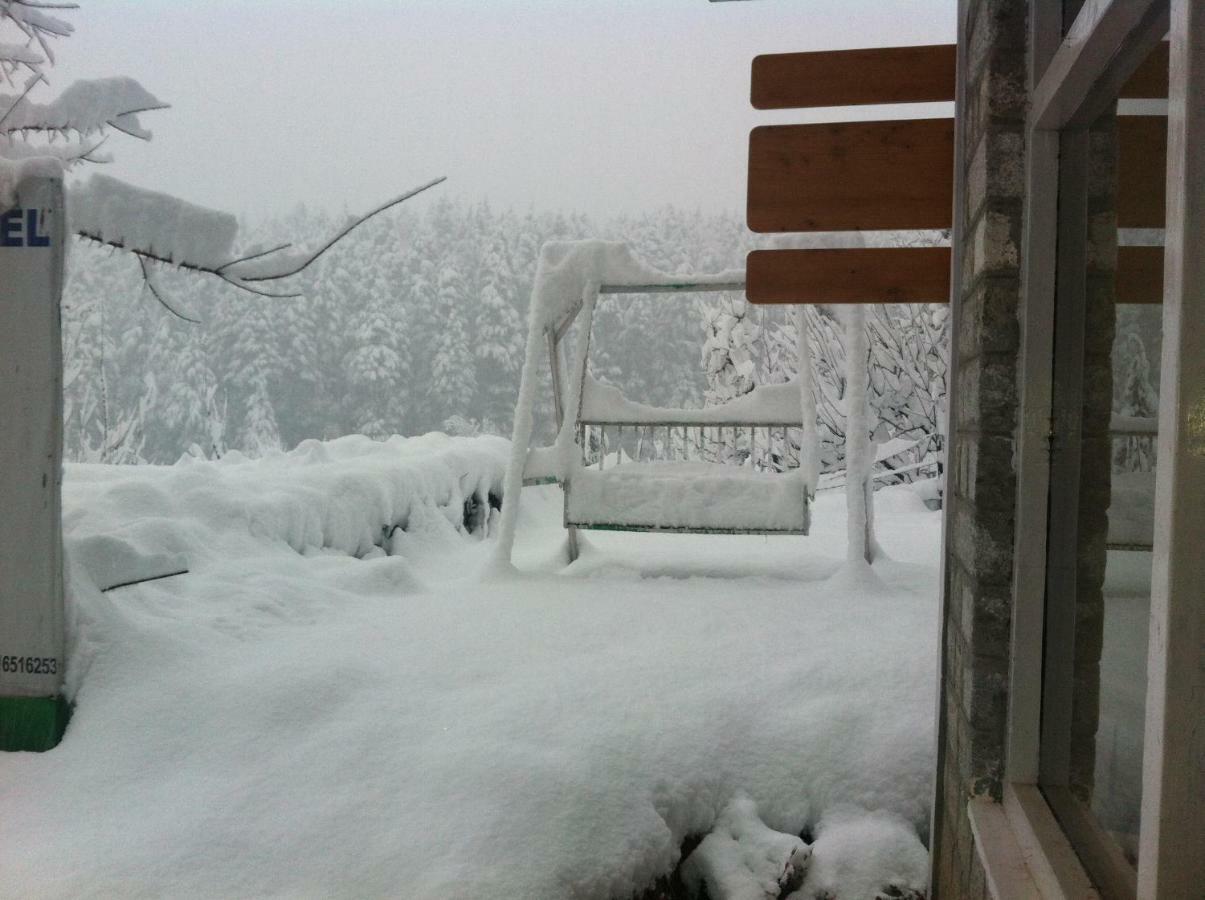 Sparsh Resort, A Boutique Stay - Just 2Kms Uphill From Mall Road, Near Old Manali Exterior photo