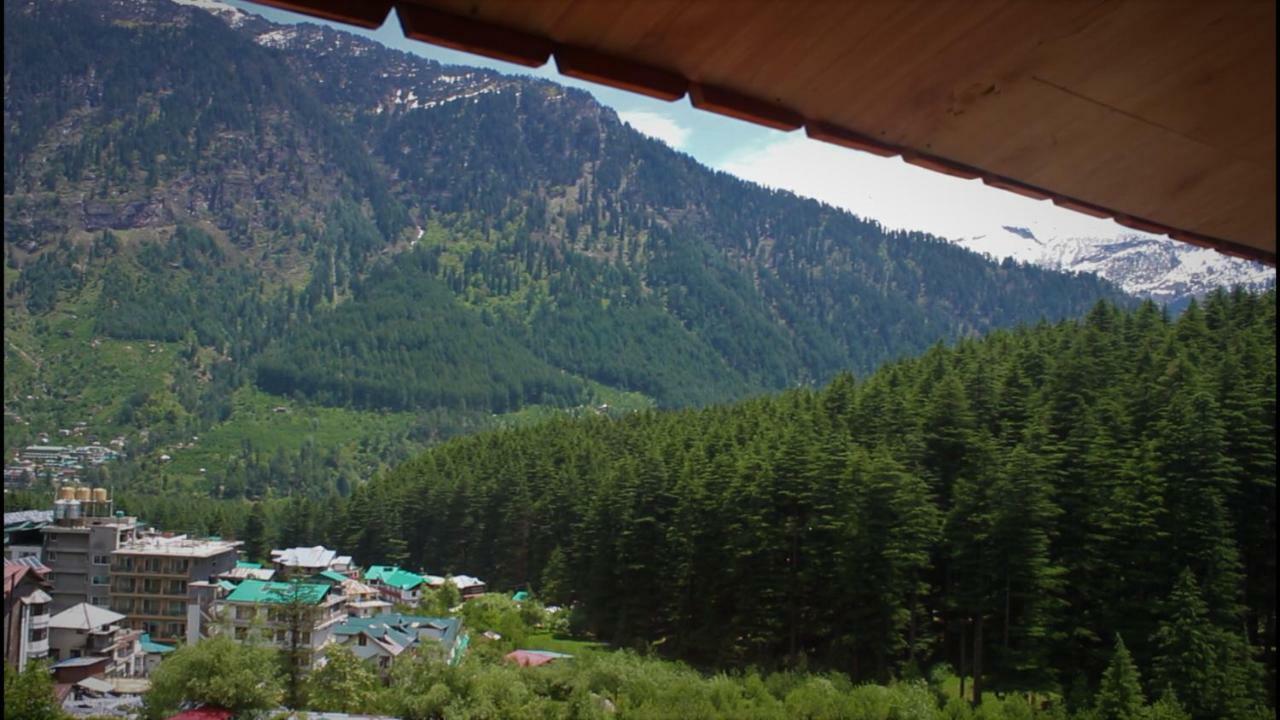 Sparsh Resort, A Boutique Stay - Just 2Kms Uphill From Mall Road, Near Old Manali Exterior photo